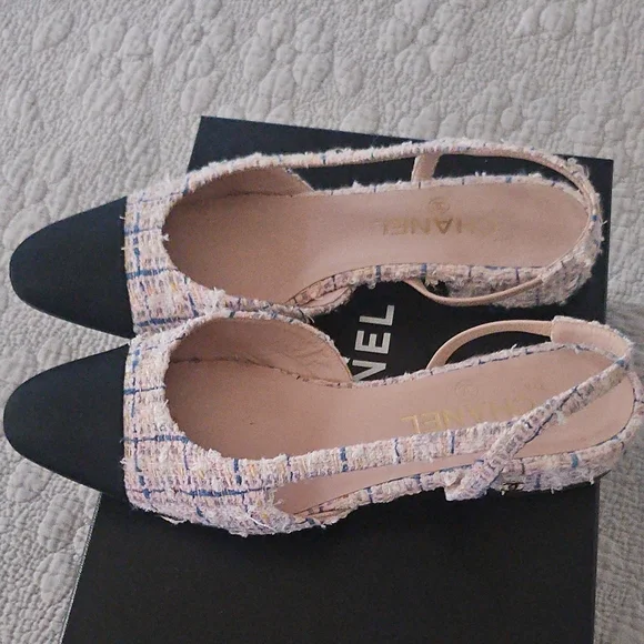 CHANEL Women's Tweed Slingback Heels - Black and Blush Pink - Picture 5 of 6